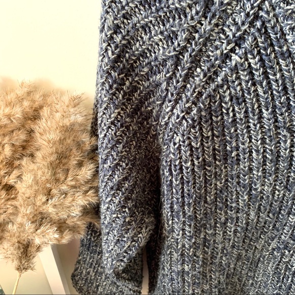 P.G. Field- Knitwear Sweater - Picture 4 of 6